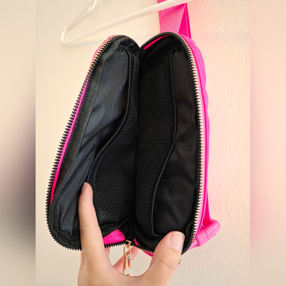 Love‎ And Repeat Crossbody Fanny Pack Belt Bag - Picture 3 of 4